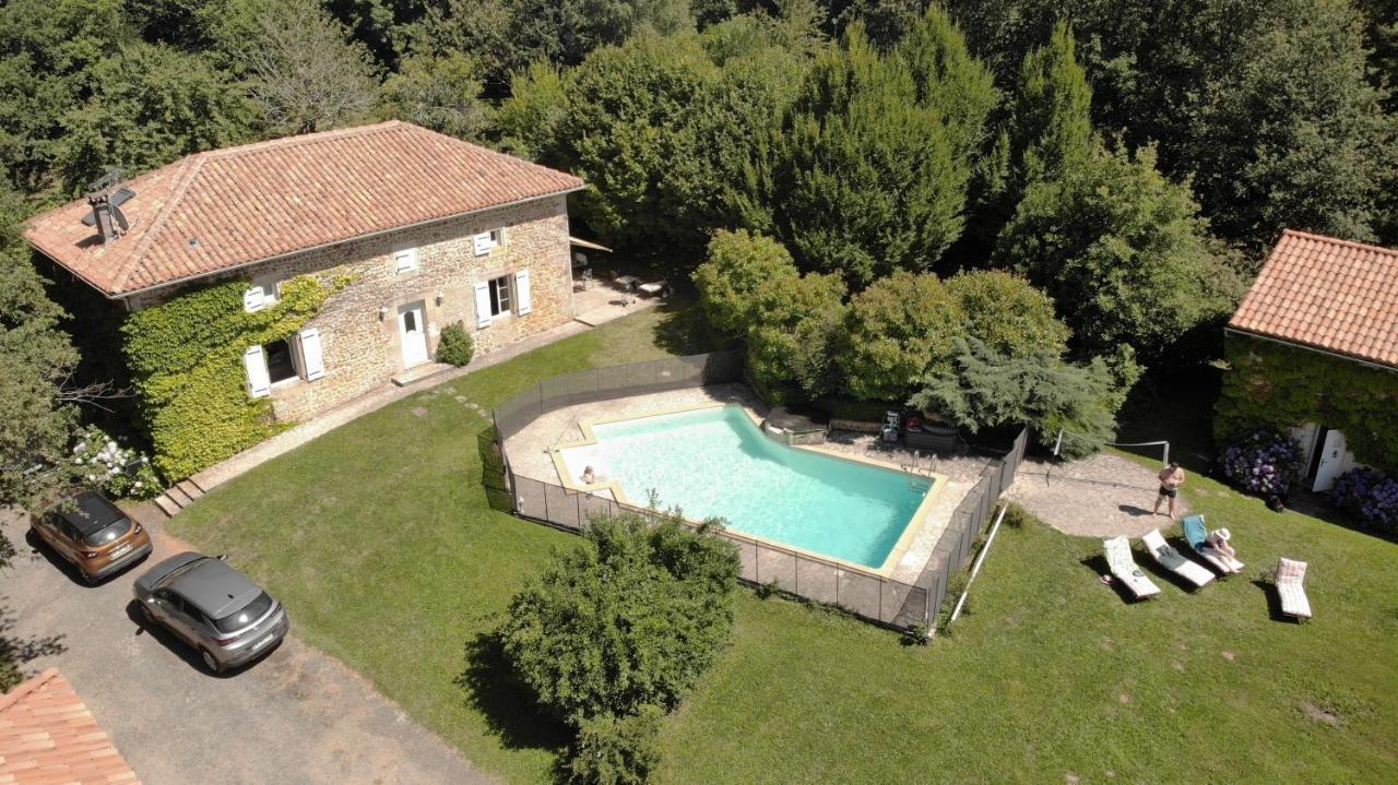 Villa Gite 5/6 Personnes Aux Portes Du Perigord Saint-Adjutory Exterior foto